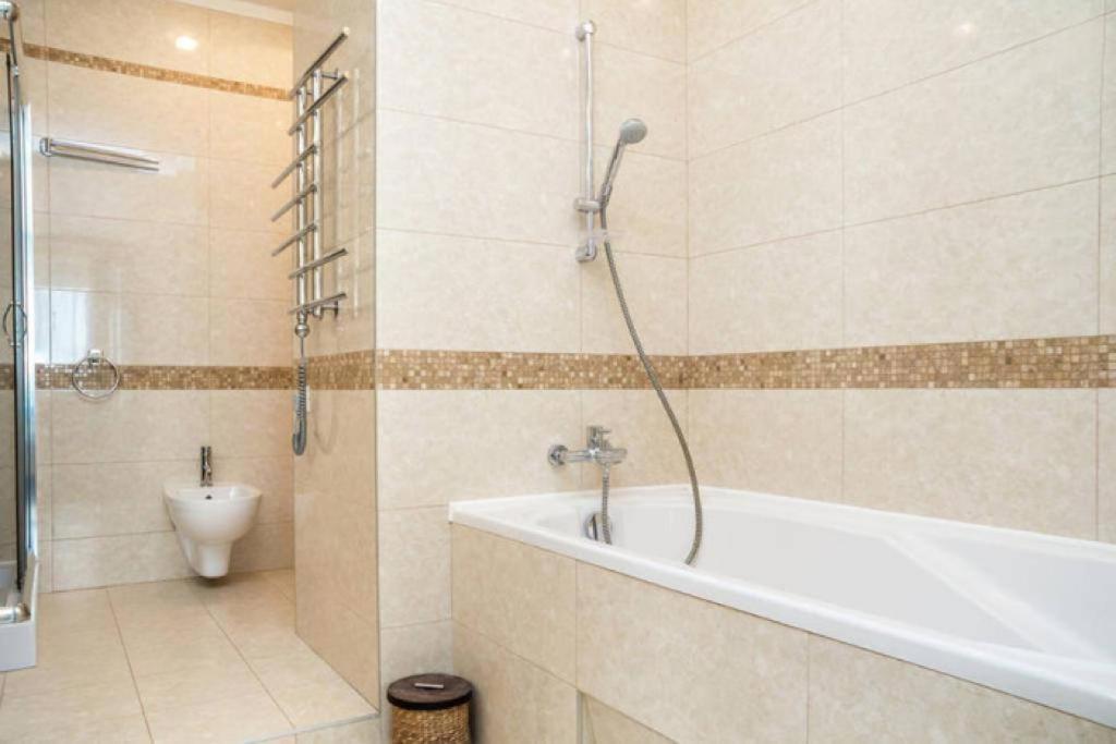 Doba In Ua Most-Sity Apartments Dnipro Exterior foto